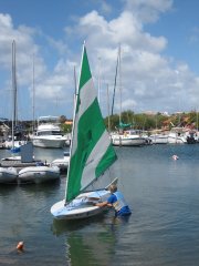 21-Ron starts sailing in a Sunfish